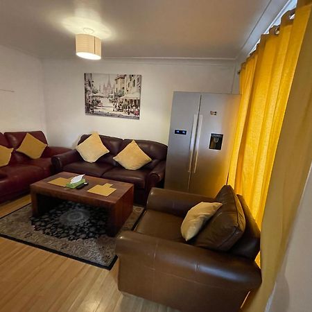 Holiday Home Cardiff City Sleeps 7 Exterior foto