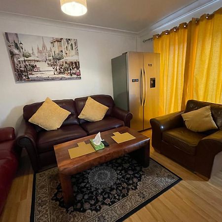 Holiday Home Cardiff City Sleeps 7 Exterior foto