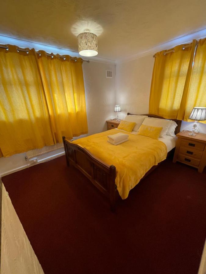 Holiday Home Cardiff City Sleeps 7 Exterior foto