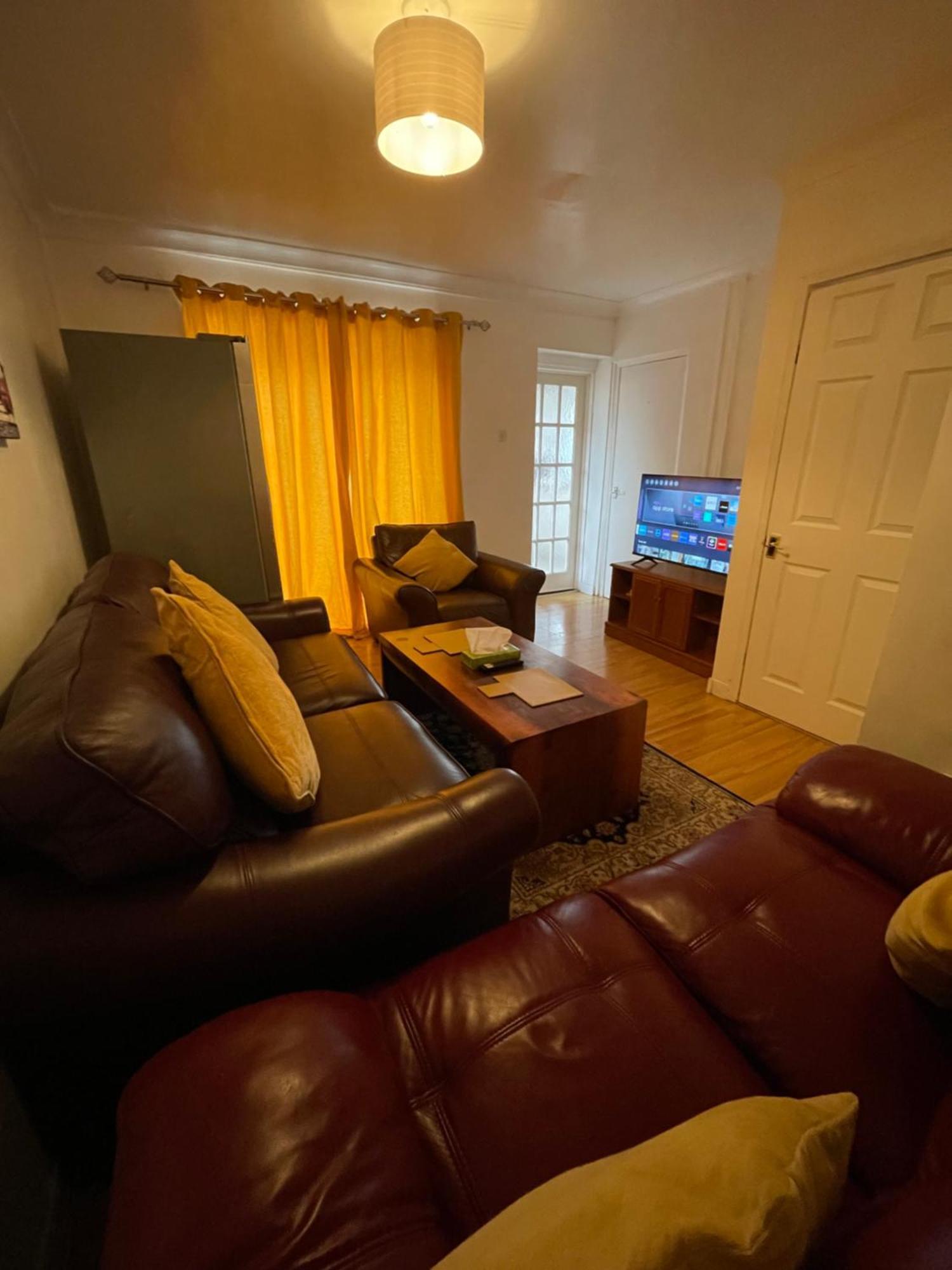 Holiday Home Cardiff City Sleeps 7 Exterior foto